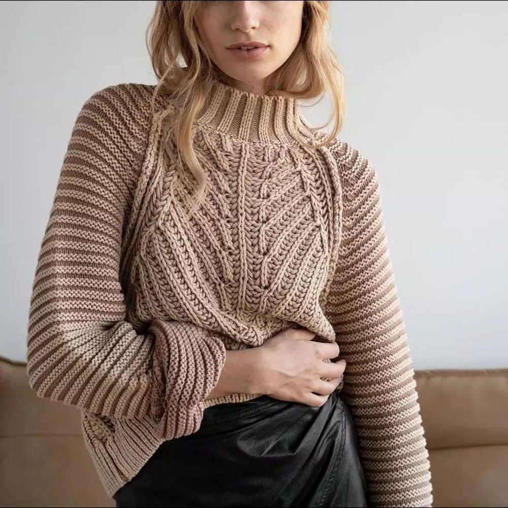 Free People Sweetheart Mock Neck Chunky Knit Tan Beige Sweater Size Small